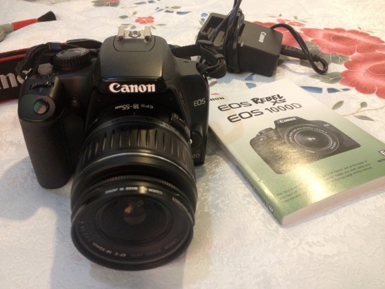 canon 1000 d for sale! 